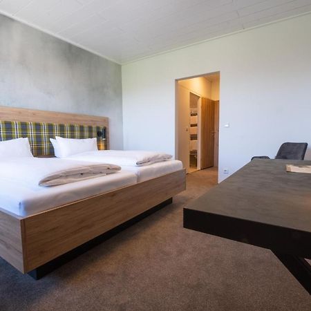 Landgasthof Adler Utzmemmingen Exteriér fotografie